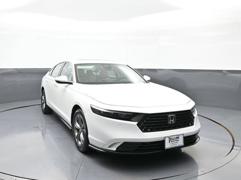 Certified 2024 Honda Accord EX-L image 3