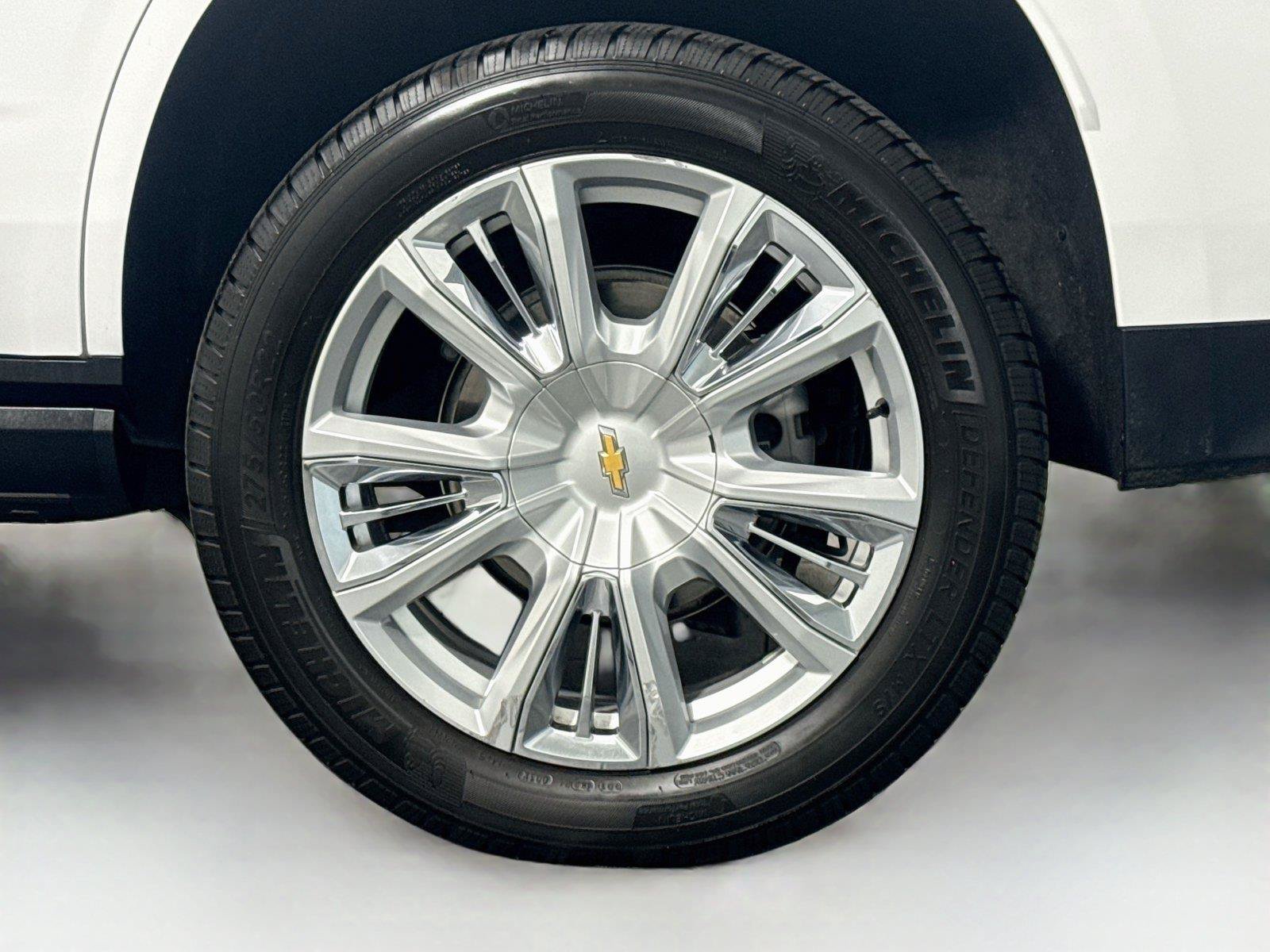 Used 2021 Chevrolet Tahoe High Country w/ Premium Package AWD/4WD image 40