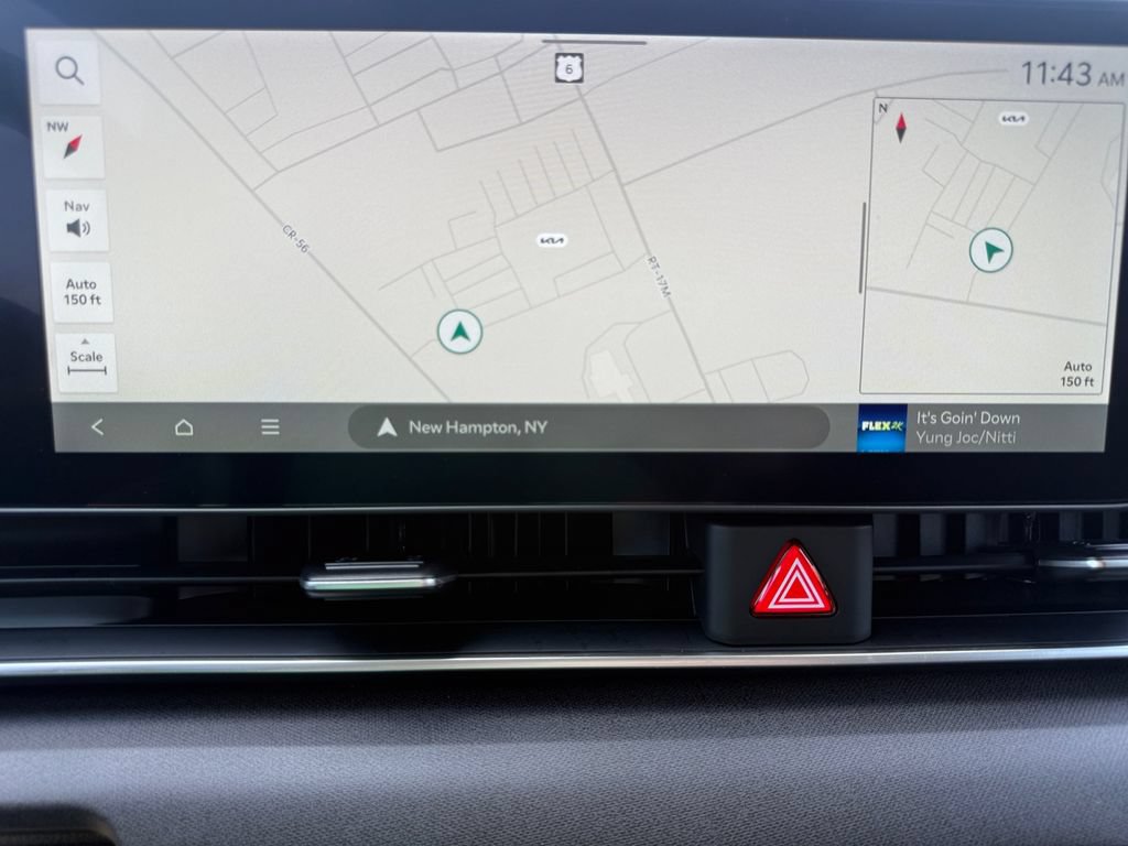 New 2026 Kia Carnival EX FWD image 11
