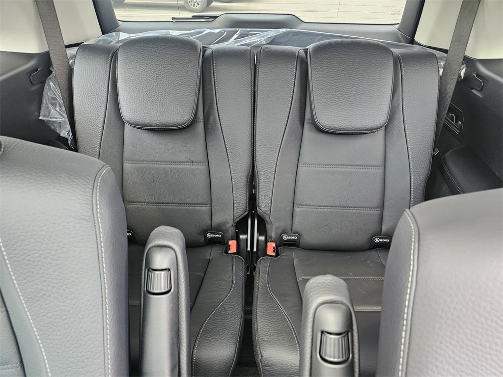 New 2026 Mercedes-Benz GLS 450 4MATIC image 30