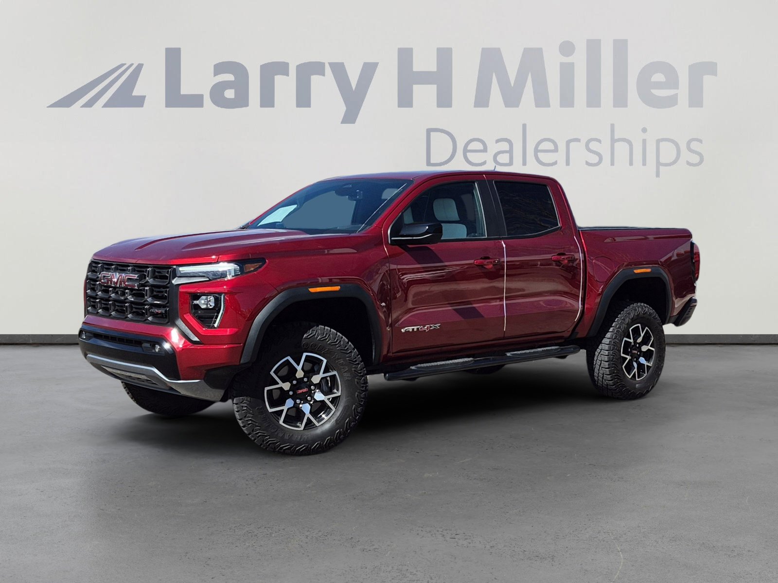 Used 2024 GMC Canyon AT4X image 1