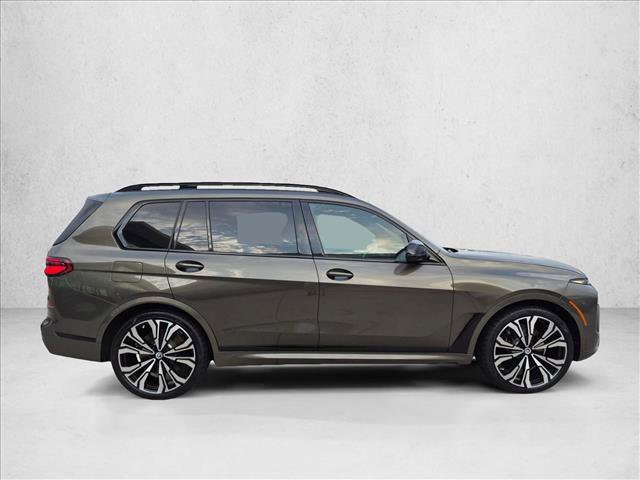 Certified 2023 BMW X7 M60i AWD/4WD image 4
