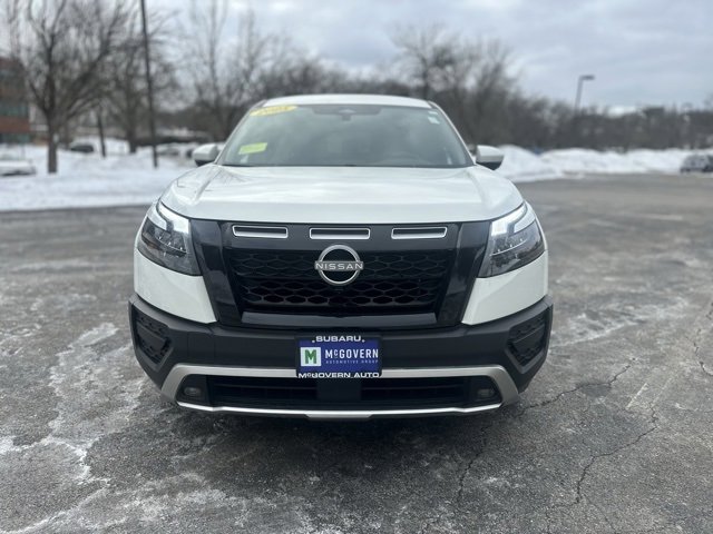 Used 2025 Nissan Pathfinder Rock Creek image 2