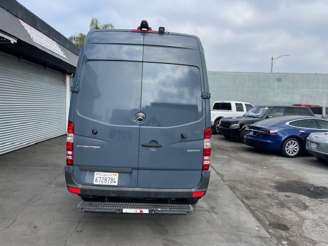 Used 2018 Mercedes-Benz Sprinter 2500 image 5