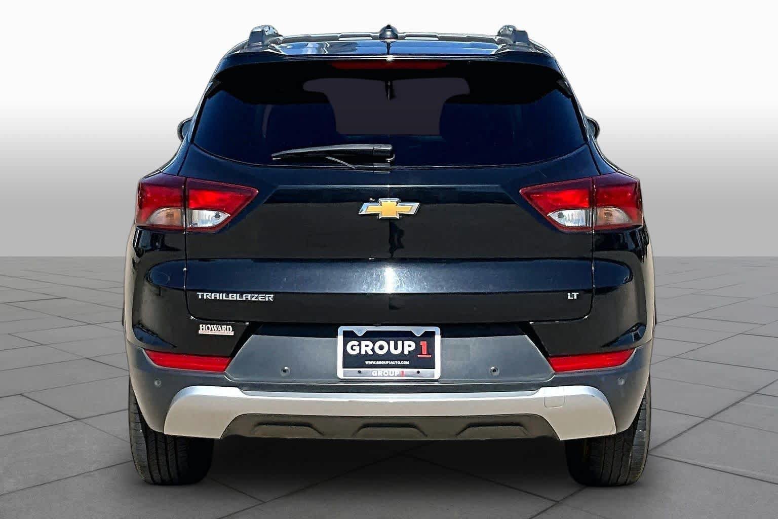 Used 2023 Chevrolet TrailBlazer LT w/ Convenience Package FWD image 5