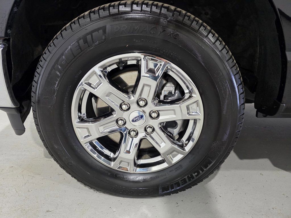 Used 2022 Ford F150 XLT w/ Equipment Group 301A Mid image 8