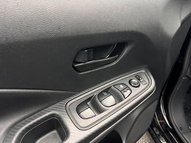 Used 2020 Nissan Versa S FWD image 11
