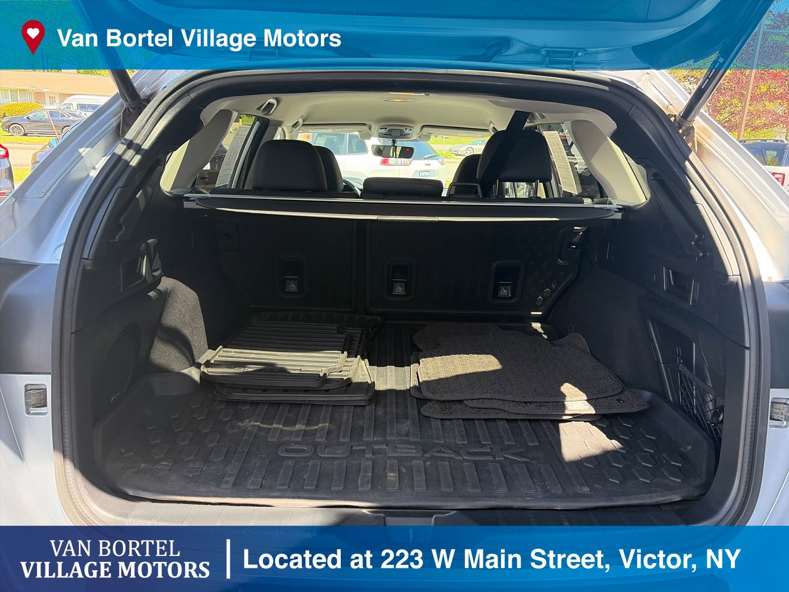 Used 2020 Subaru Outback Limited AWD/4WD image 30