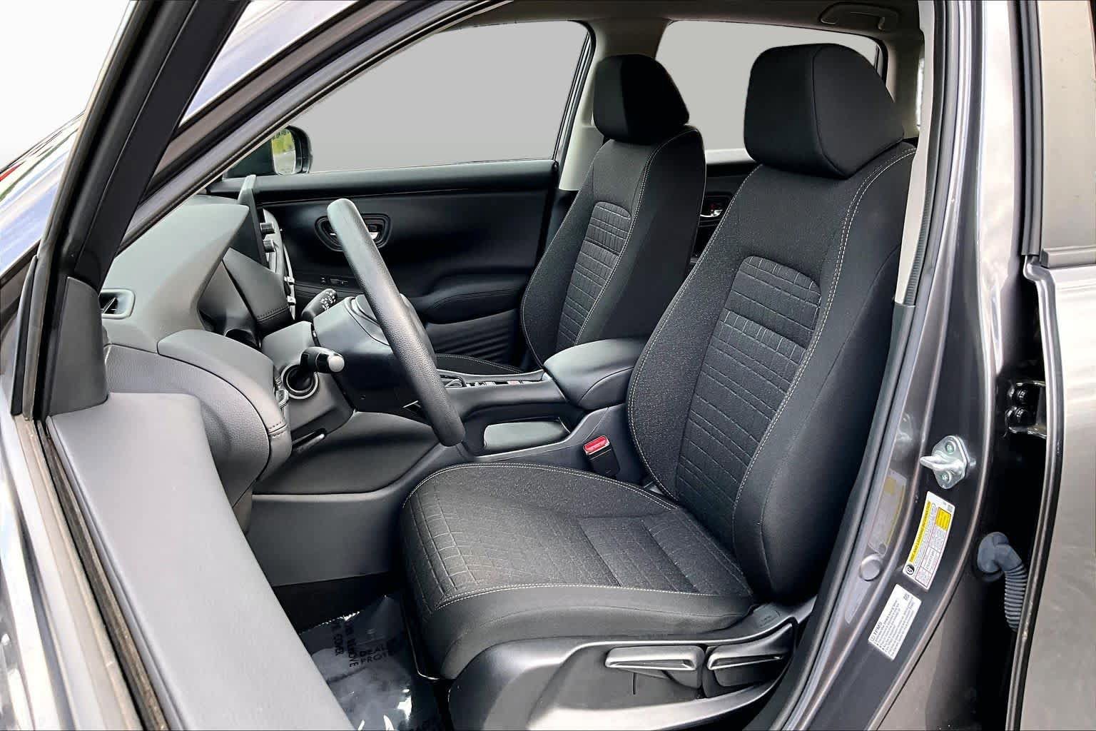 Used 2024 Honda HR-V LX image 8