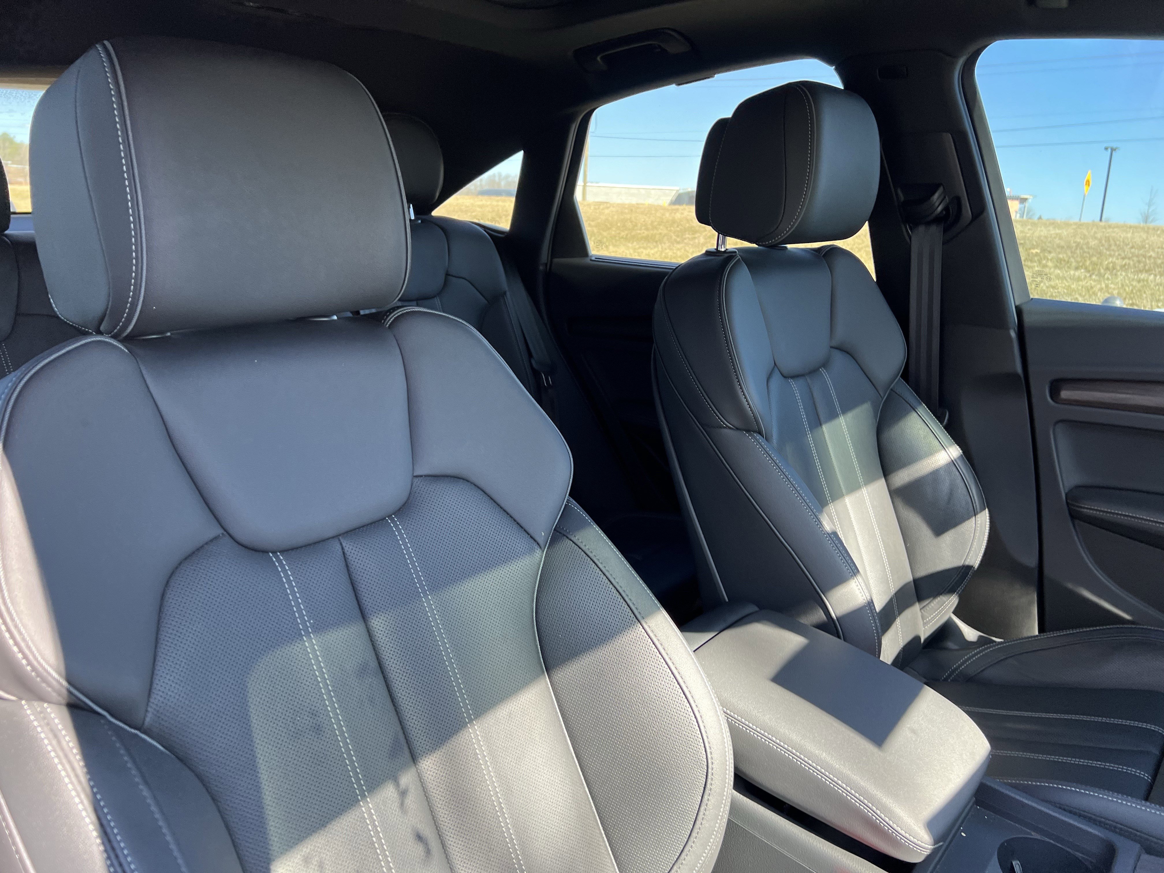 Used 2024 Audi Q5 2.0T Premium Plus w/ Premium Plus Package image 35