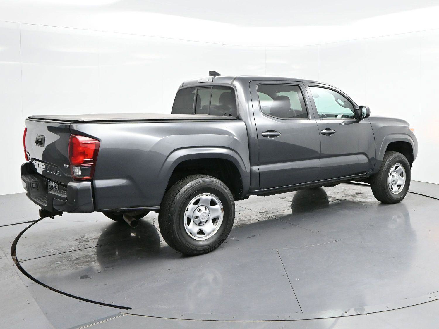 Used 2023 Toyota Tacoma SR AWD/4WD image 7