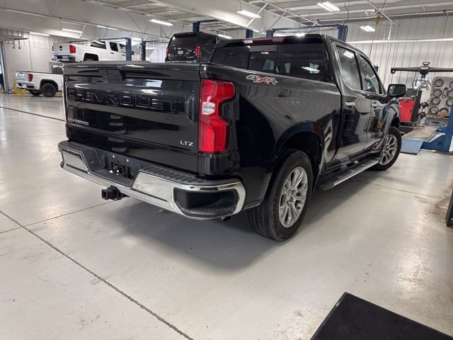 Used 2020 Chevrolet Silverado 1500 LTZ w/ LTZ Plus Package AWD/4WD image 14