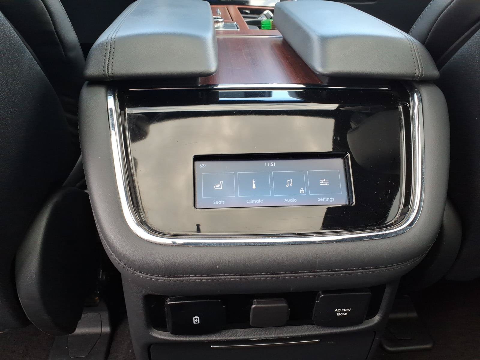Used 2022 Lincoln Navigator Reserve AWD/4WD image 17