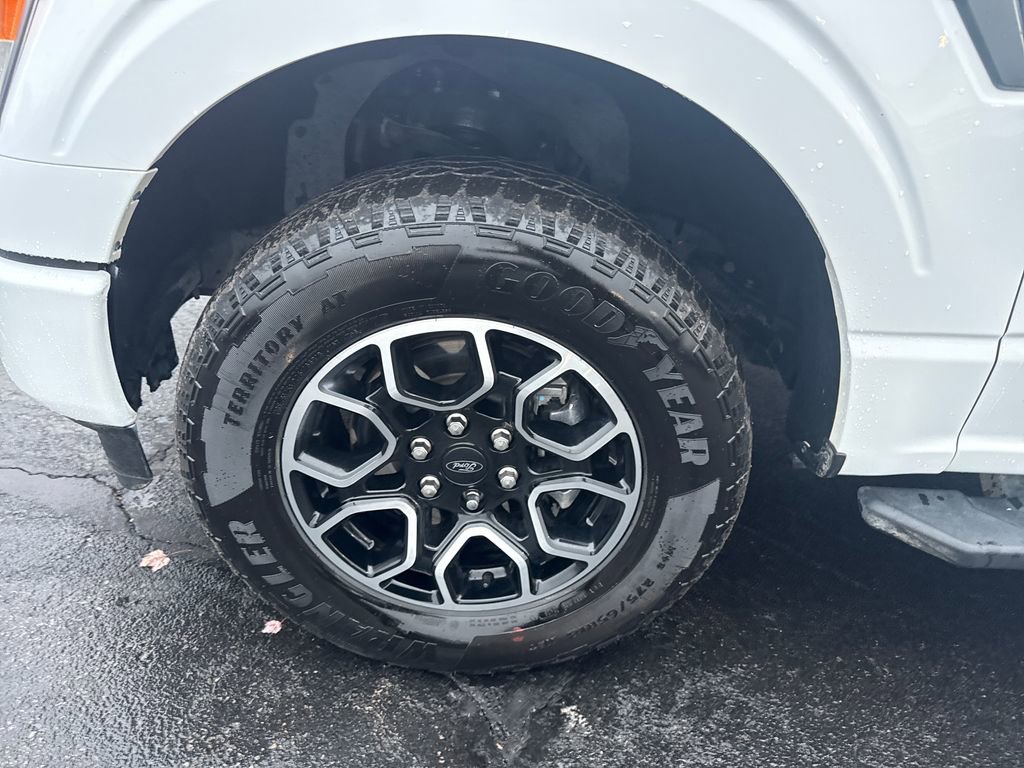 Used 2023 Ford F150 XLT w/ Equipment Group 302A High image 14