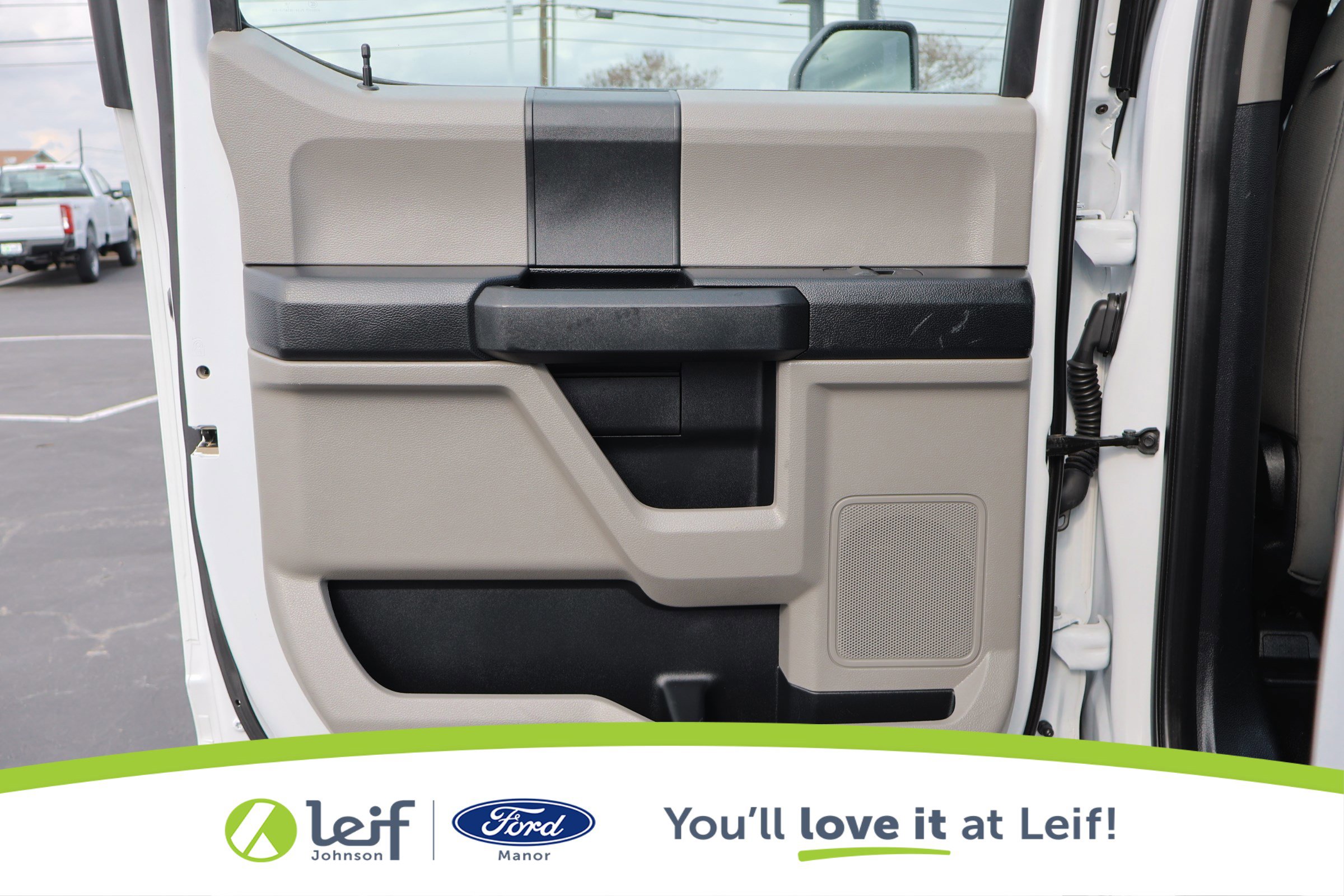 Used 2021 Ford F250 XL w/ Power Equipment Group image 26