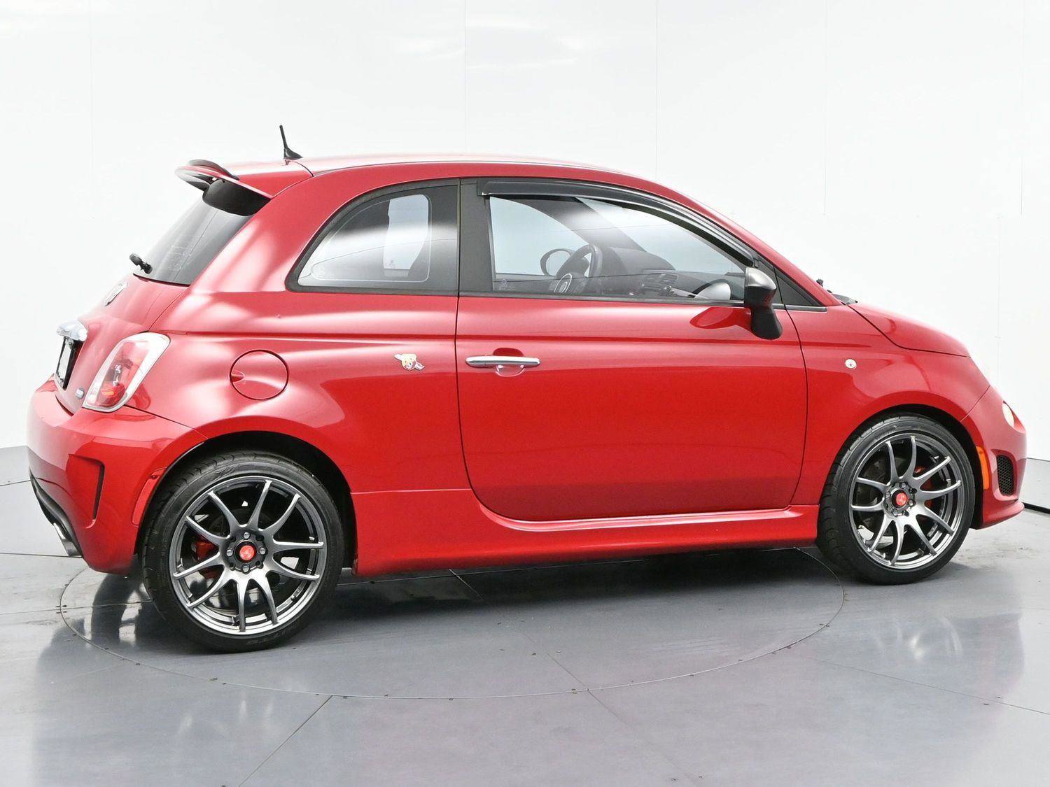 Used 2013 FIAT 500 Abarth FWD image 8