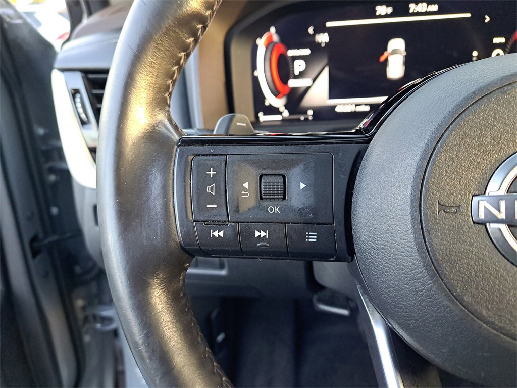 Certified 2022 Nissan Rogue Platinum w/ Head-Up Display Package image 19