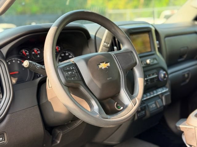 Used 2024 Chevrolet Silverado 2500 Custom w/ Custom Value Package AWD/4WD image 10