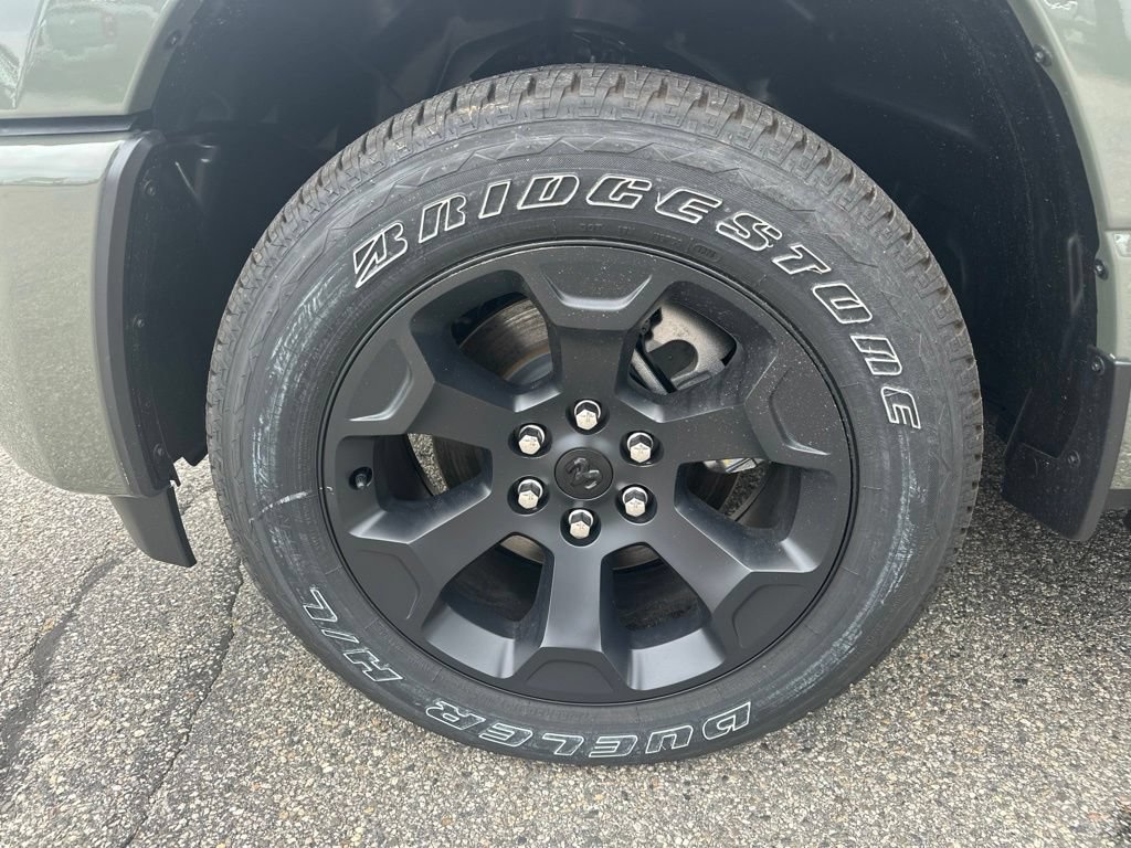 New 2026 RAM 1500 Express AWD/4WD image 31