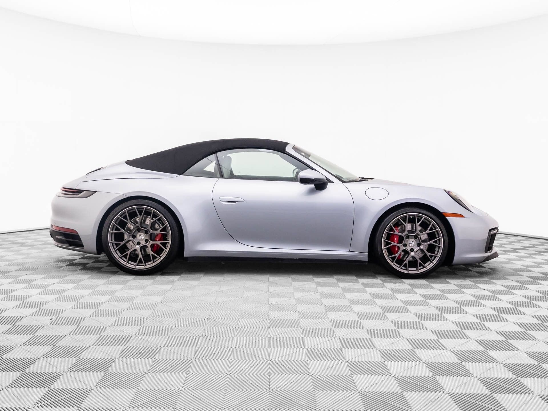 Used 2020 Porsche 911 Carrera 4S AWD/4WD image 7