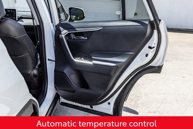 Used 2021 Toyota RAV4 XLE Premium AWD/4WD image 19