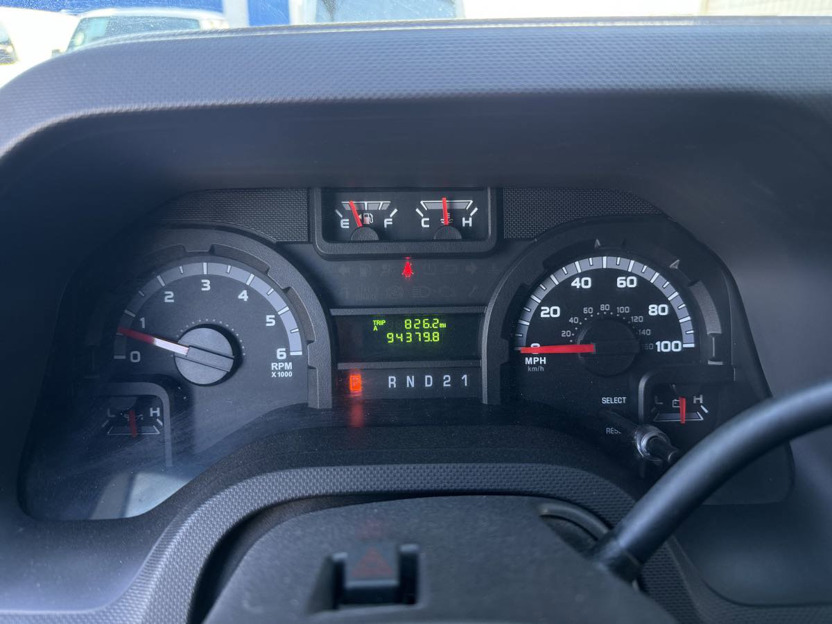 Used 2014 Ford E-150 and Econoline 150 w/ Power Group image 11