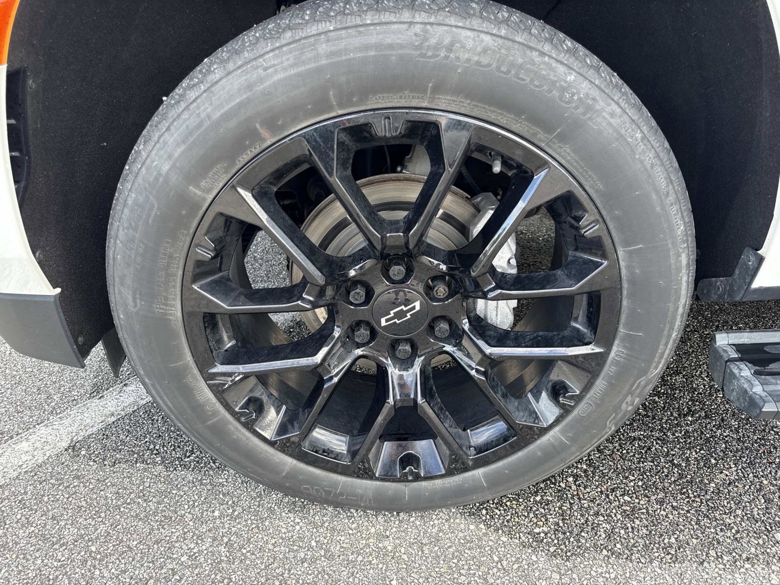 Used 2023 Chevrolet Tahoe High Country image 38