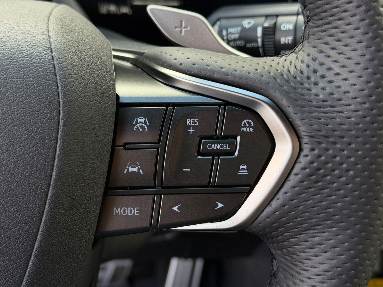 New 2026 Lexus TX 500h AWD image 27