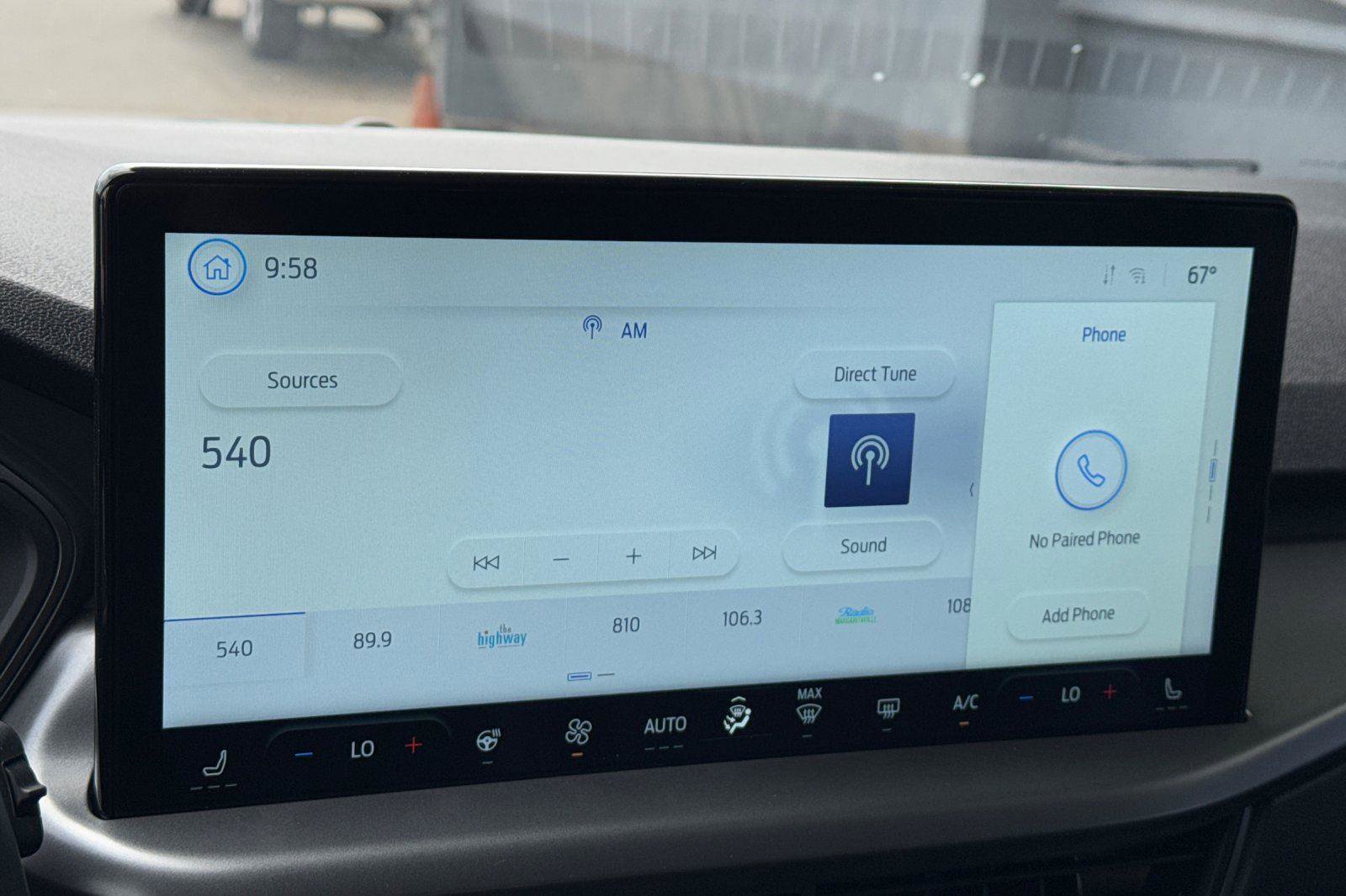 New 2025 Ford Escape PHEV image 15