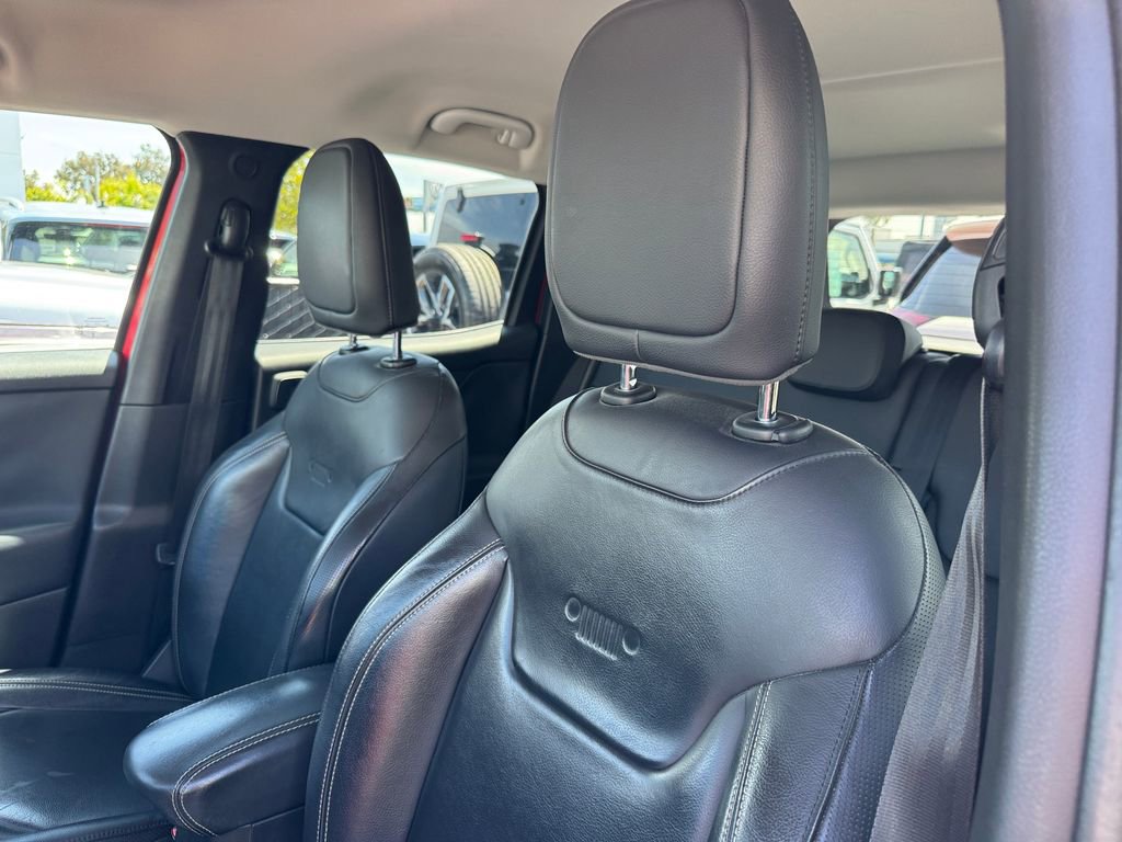 Used 2015 Jeep Renegade Limited AWD/4WD image 7