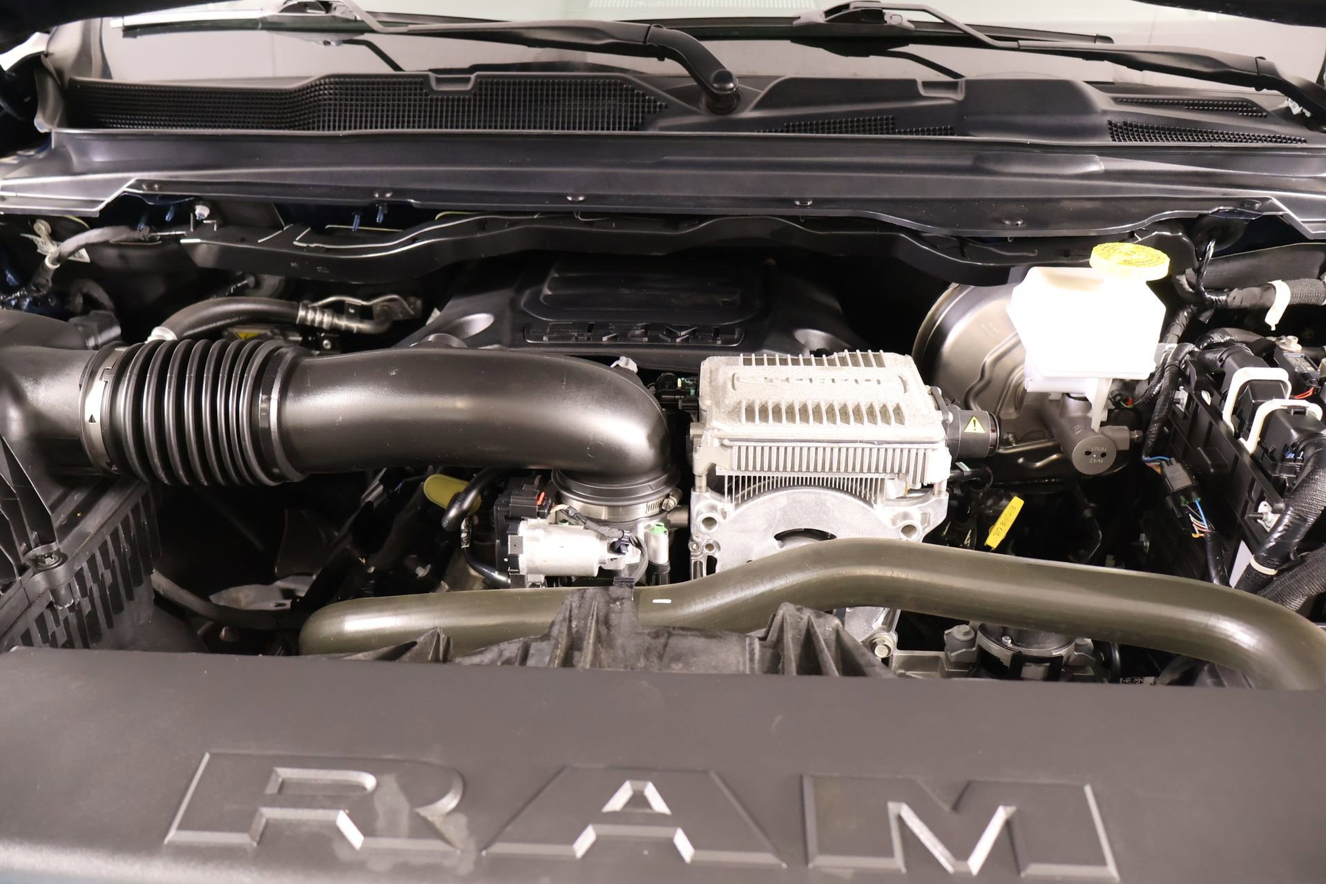 Used 2024 RAM 1500 Big Horn AWD/4WD image 19