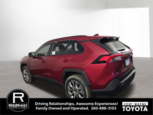 Used 2025 Toyota RAV4 XLE Premium image 10