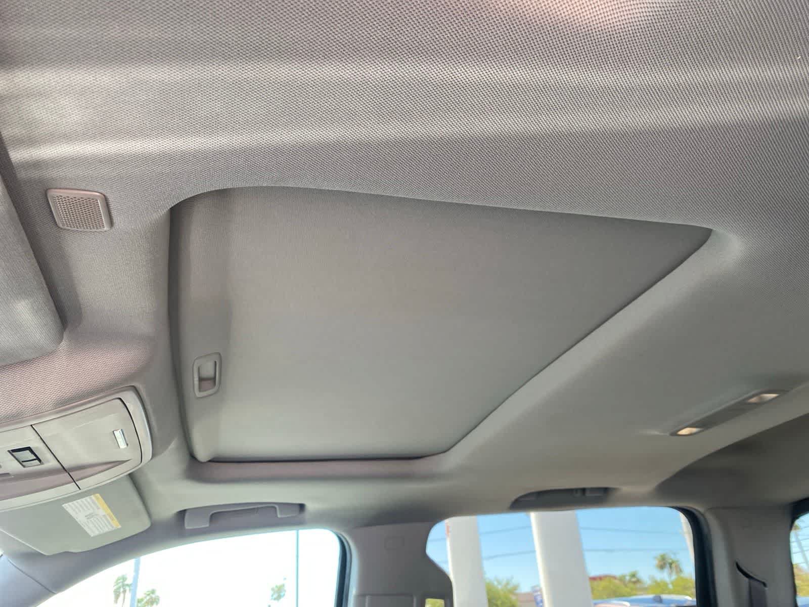 Used 2017 GMC Sierra 1500 Denali AWD/4WD image 12