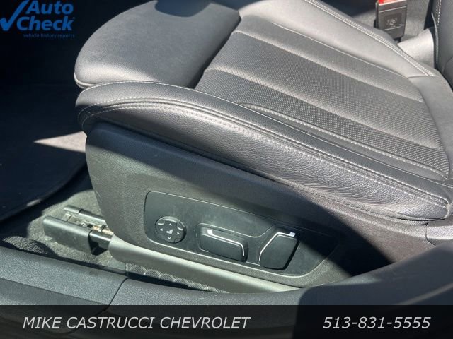 Used 2025 BMW 330i xDrive Sedan AWD/4WD image 7