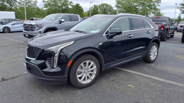 Certified 2023 Cadillac XT4 Luxury w/ Cold Weather Package AWD/4WD image 4