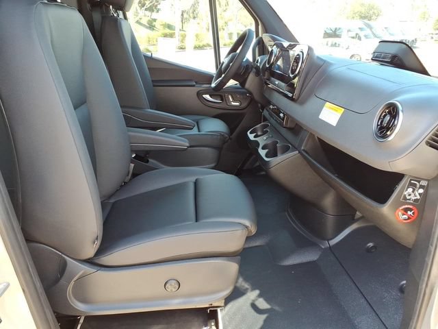 New 2026 Mercedes-Benz Sprinter 2500 image 17