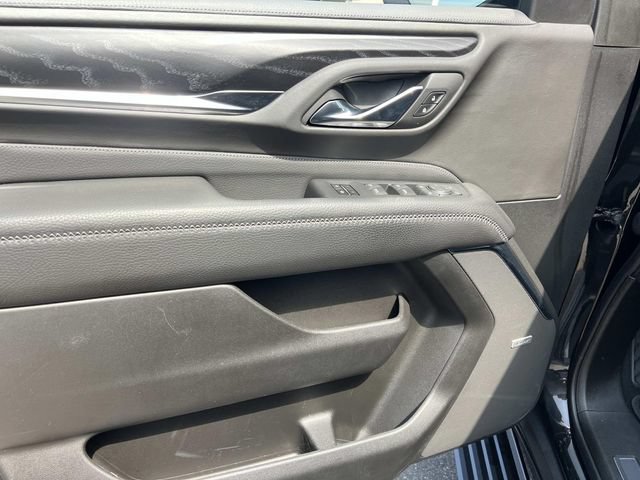 Used 2023 GMC Yukon Denali AWD/4WD image 18