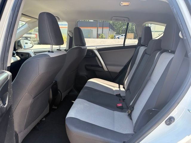Used 2014 Toyota RAV4 LE FWD image 15