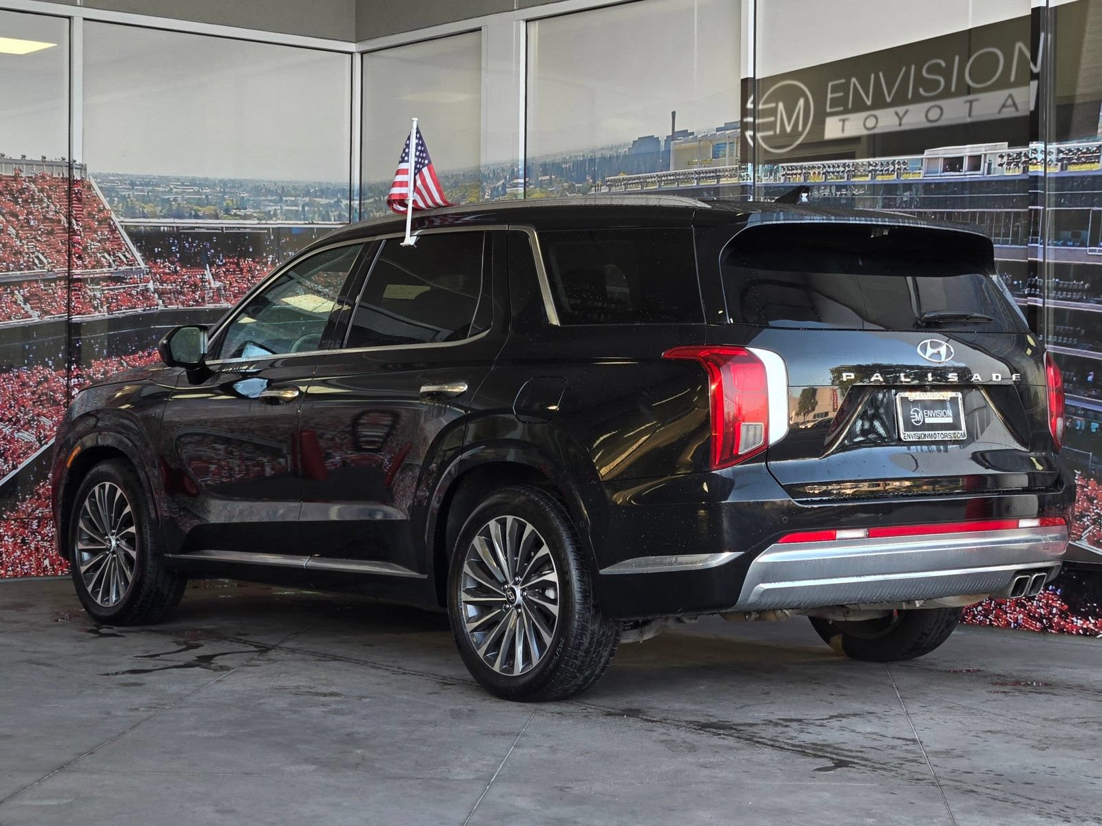 Used 2024 Hyundai Palisade Calligraphy FWD image 6