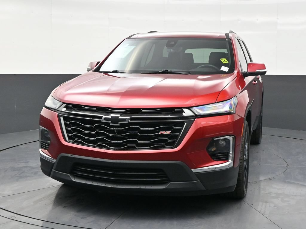 Used 2022 Chevrolet Traverse RS FWD image 9