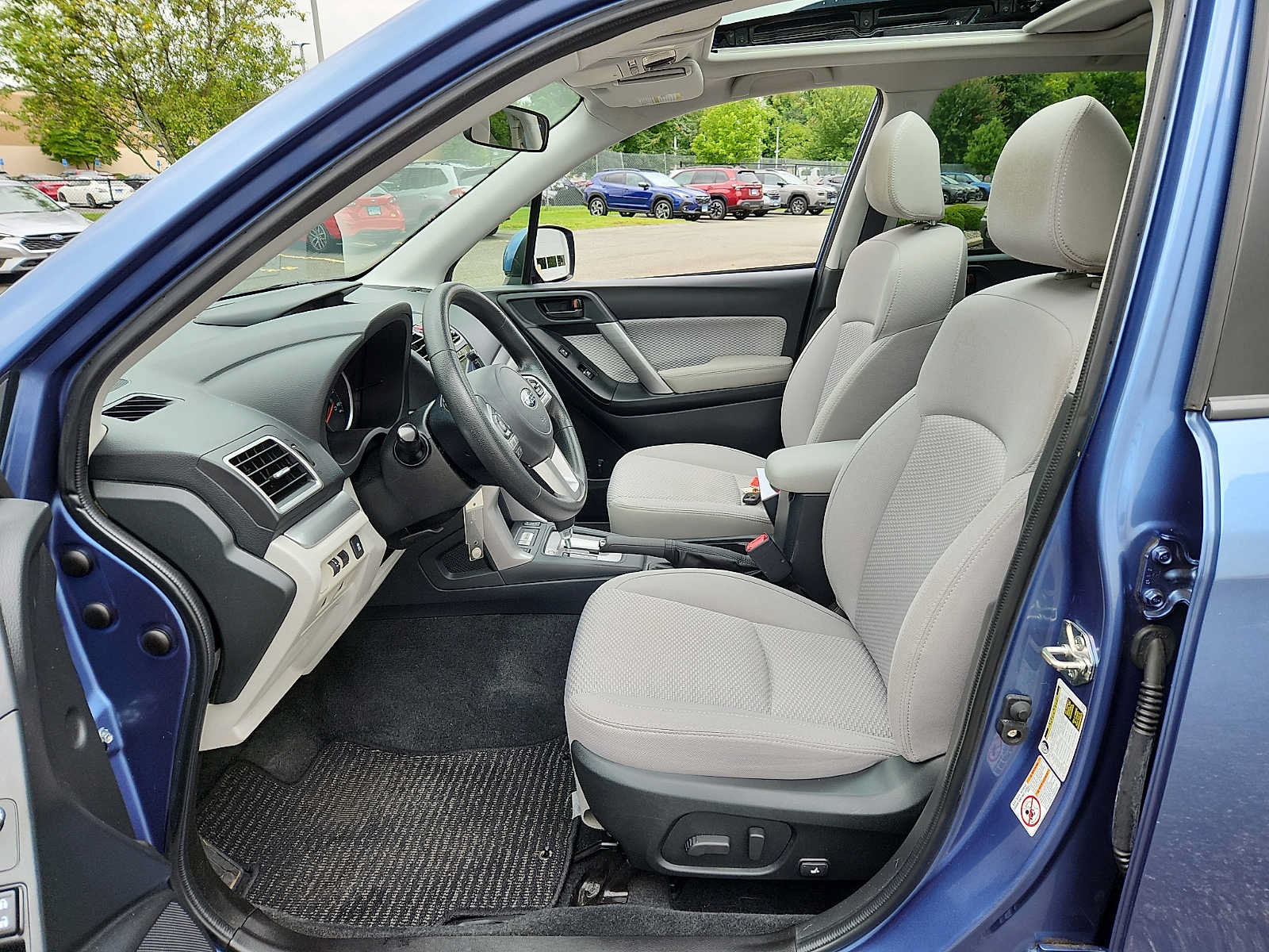 Used 2018 Subaru Forester 2.5i Premium w/ All-Weather Package AWD/4WD image 14
