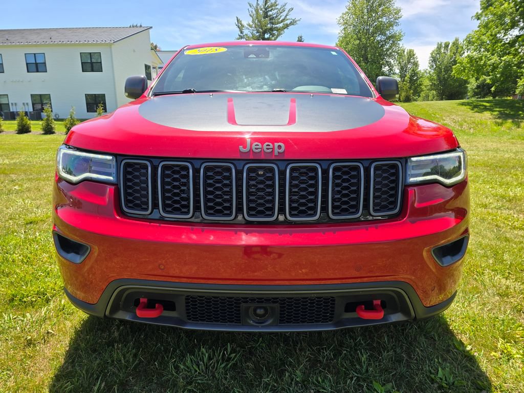 Used 2018 Jeep Grand Cherokee Trailhawk AWD/4WD image 2