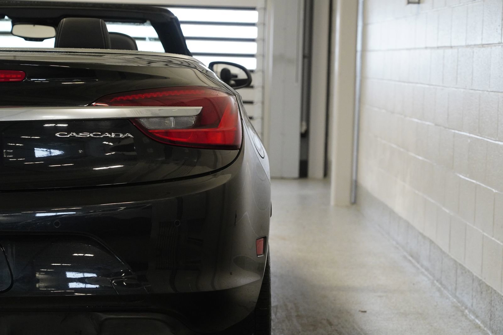 Used 2016 Buick Cascada Premium image 14