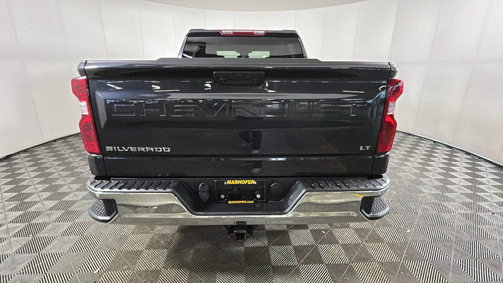 Used 2024 Chevrolet Silverado 1500 LT AWD/4WD image 4