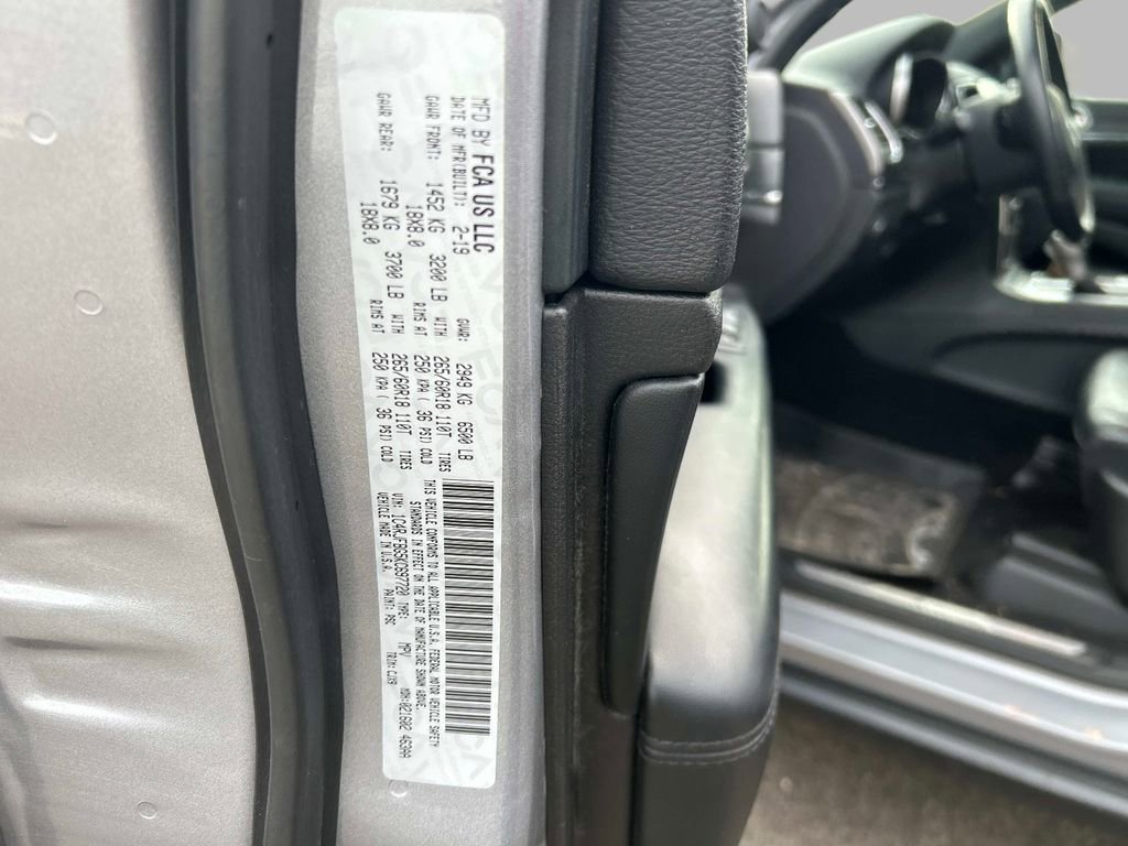 Used 2019 Jeep Grand Cherokee Limited image 32