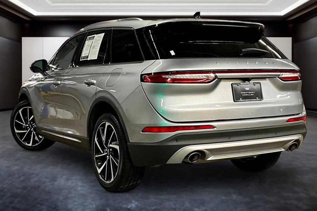 Used 2023 Lincoln Corsair Reserve w/ Equipment Group 202A AWD/4WD image 4