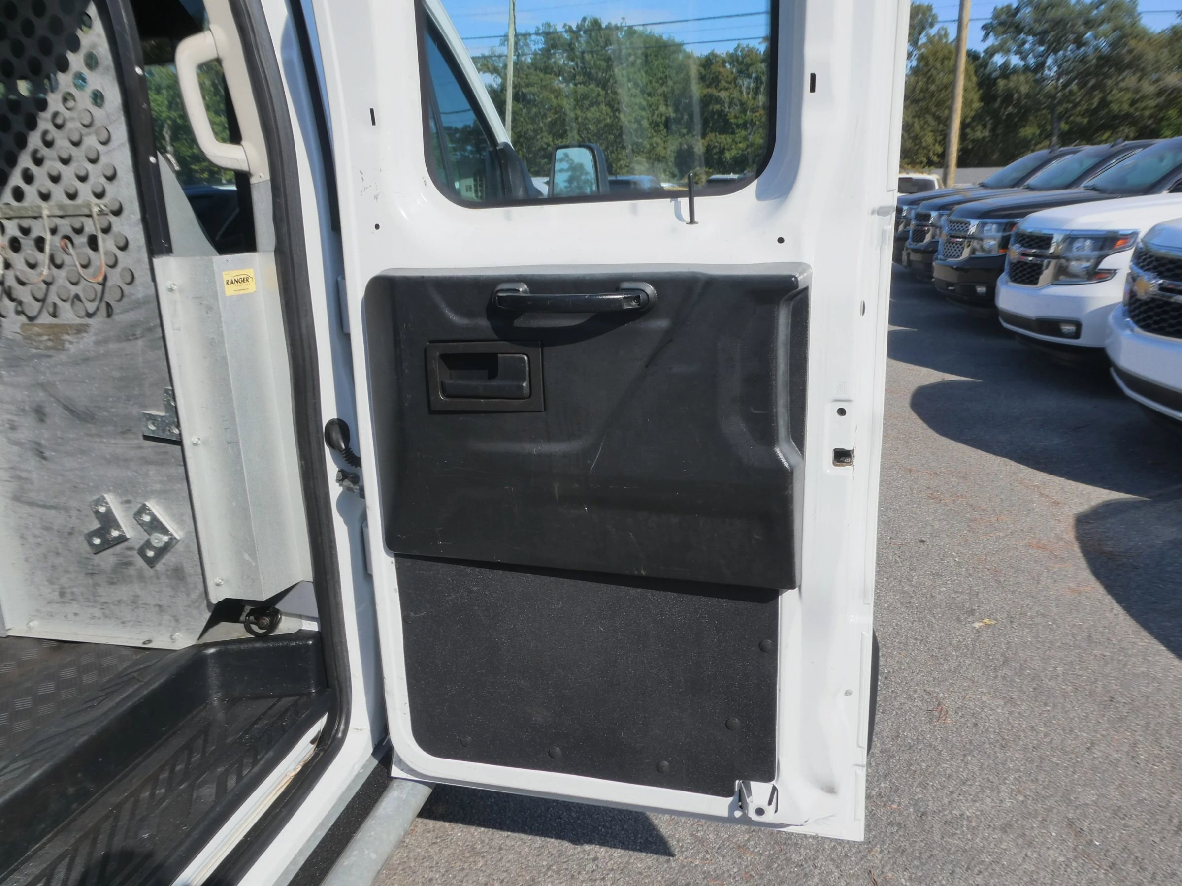 Used 2016 Ford Transit 250 130 Low Roof w/ Exterior Upgrade Package image 22