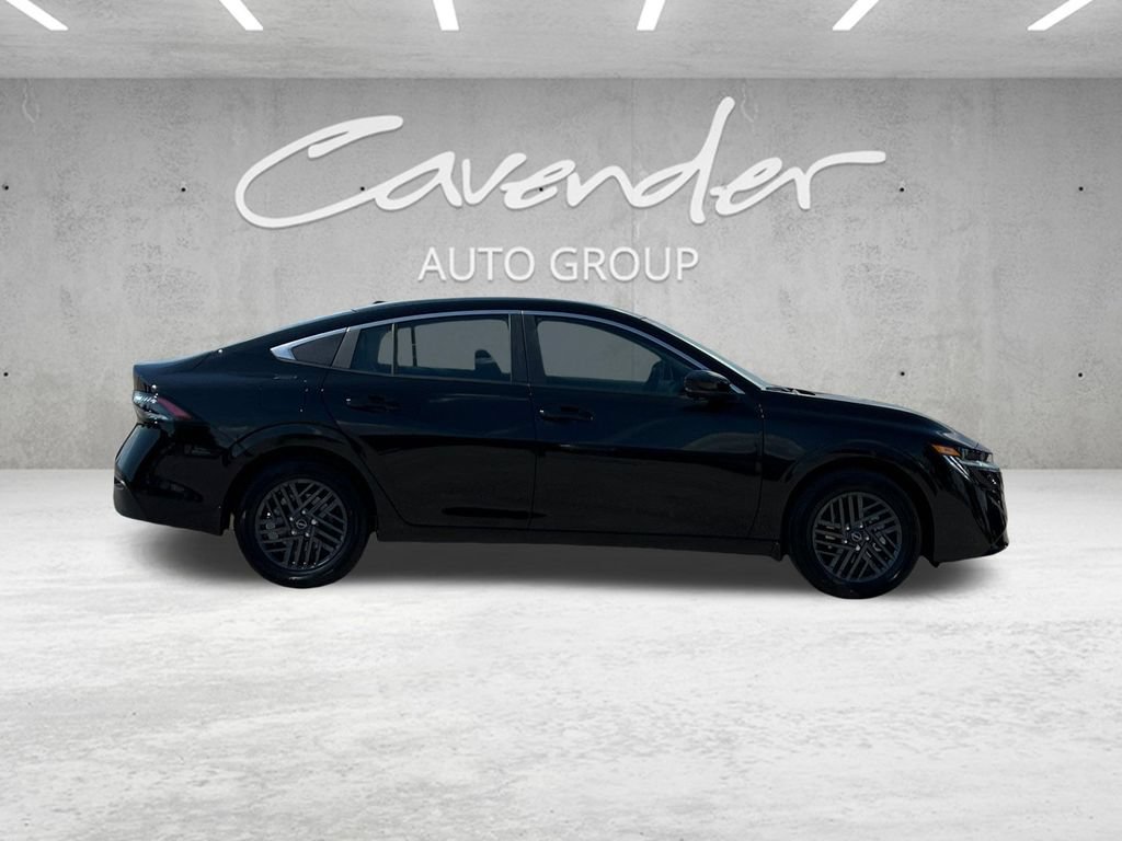 New 2027 Nissan Sentra SV FWD image 18