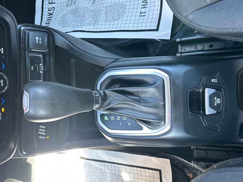 Used 2020 Jeep Renegade Sport w/ UConnect 7.0 Group image 25