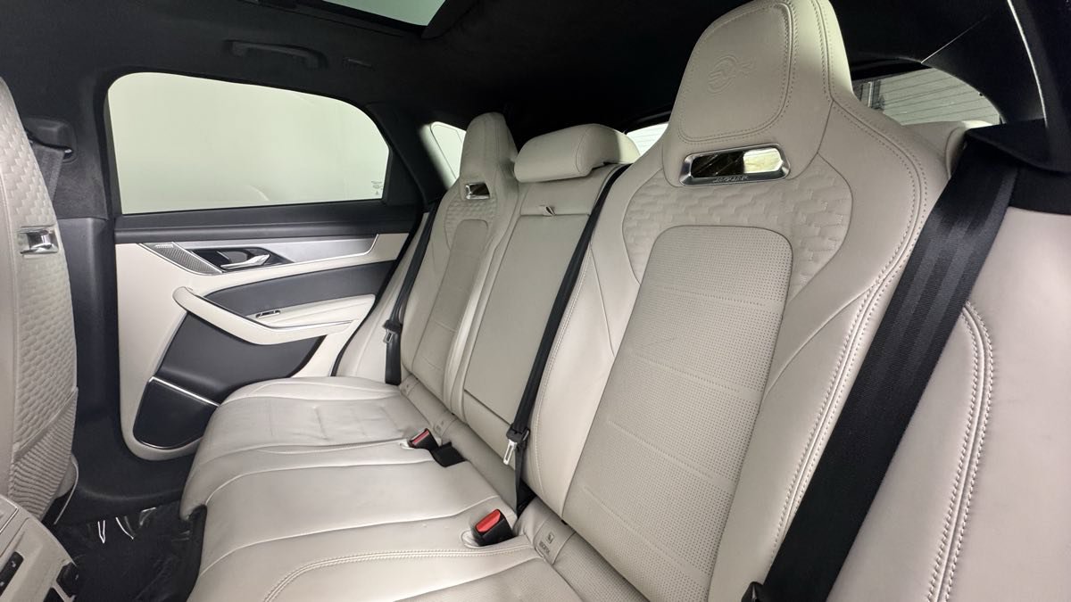 Used 2022 Jaguar F-PACE SVR AWD/4WD image 32